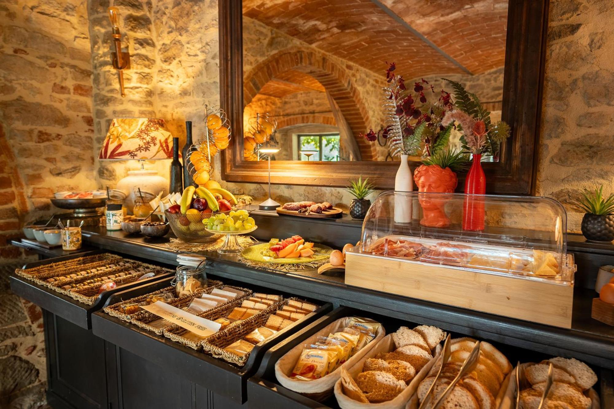 I Capricci Di Merion - Resort & Spa Tuoro sul Trasimeno Bagian luar foto